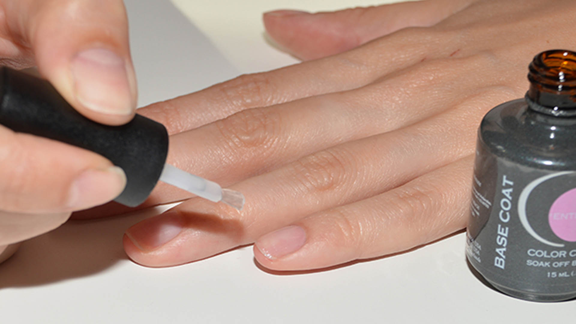 Как покрыть ногти гелем в домашних условиях