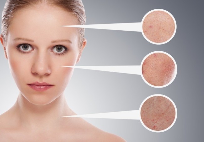 Έννοια Skincare. Δέρμα της ομορφιάς νεολαίες γυναικών πριν και μετά τη διαδικασία