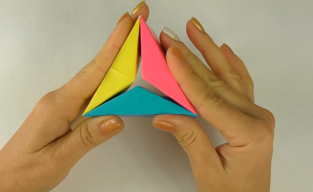 Антистресс своими руками легко. Антистресс из бумаги. Оригами игрушка антистресс. Прикольные штуки из бумаги. Лёгкий антистресс из бумаги.