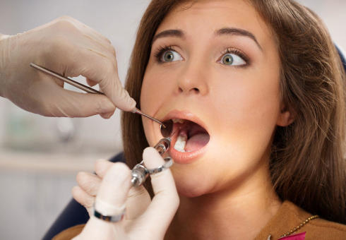 آلام الأسنان أثناء الحمل - ماذا تفعل. كيفية إزالة وجع الأسنان مع الحمل - حبوب منع الحمل، العلاجات الشعبية. يمكن أن يكون من آلام الأسنان 1،2،3 الثلث