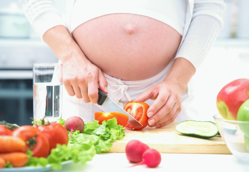 نحوه خوردن در دوران بارداری