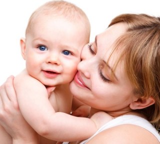 Causas e sintomas de hérnia umbilical em crianças. Cueca em recém-nascidos. O que faz o olhar de hérnia umbilical como - uma foto. Tratamento de hérnia umbilical em crianças