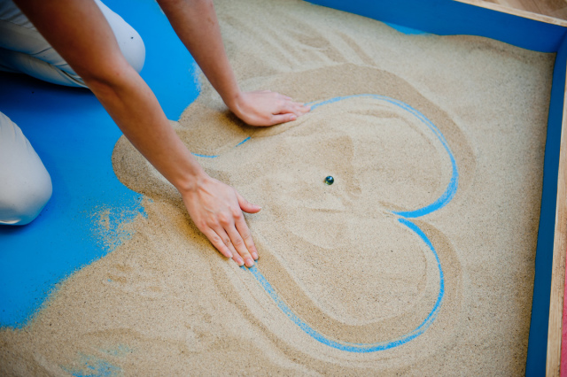 Что такое песочная терапия
