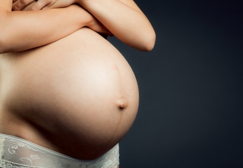 Kolik před porodem, břicho primárního a opakovaně spadá. Jak pochopit, že břicho padl před porodem. Jaké požadované břicho vypadá - foto