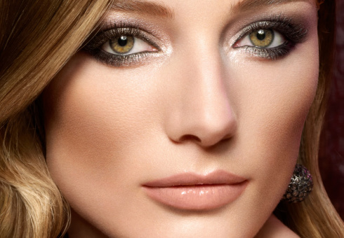 Kako povećati oči šminke. Kako vizualno povećati oči