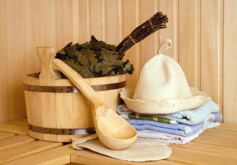 The benefits and harm of the bath for the body. How to clean the body bath. Restoration of the body and improved blood circulation using a bath