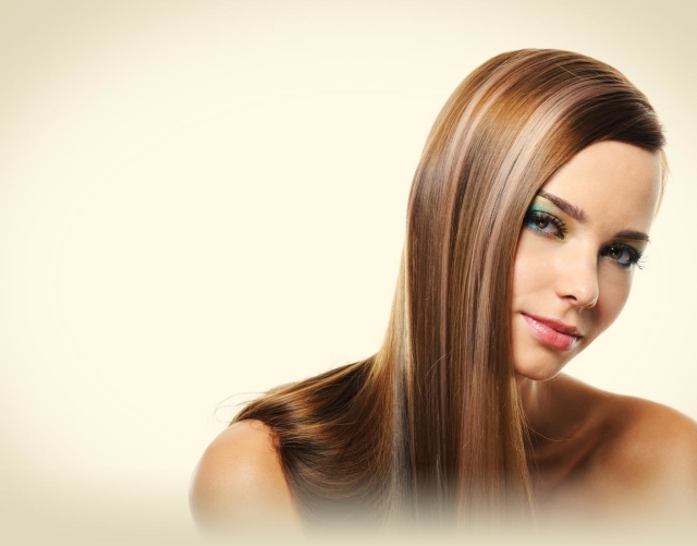 Что такое бразильское кератиновое выпрямление волос. Как проводится бразильское кератиновое выпрямление волос