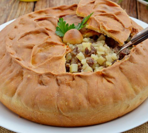 How to cook Tatar Balish. Step-by-step recipes of the Tatar Balisha with meat, potatoes, rice. How to cook sweet balish - Photo
