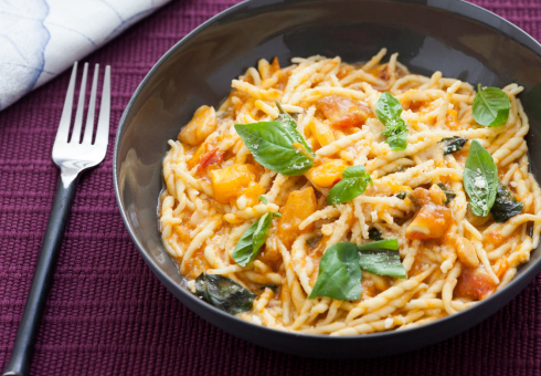 Hur man förbereder en pasta med räkor hemma. Steg-för-steg recept pasta med räkor med foton