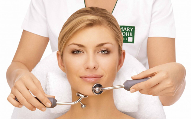 Darsonvalization - علائم، منع مصرف. چگونه روش برای Darsonvalization چهره، سر، مو