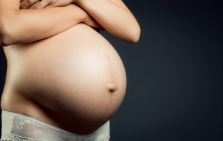 Para quantos antes do parto, a barriga de primário e repetidamente cai. Como entender que a barriga caiu antes do parto. O que os olhares barriga desejados gosta - foto