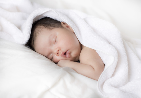 Як доглядати за новонародженим правильно
