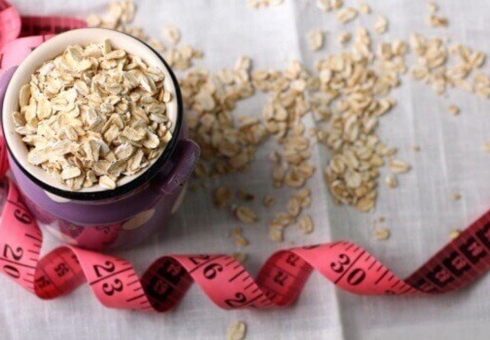 Scrub for intestines from oatmeal for weight loss, recipe. Oatmeal stomach scrub