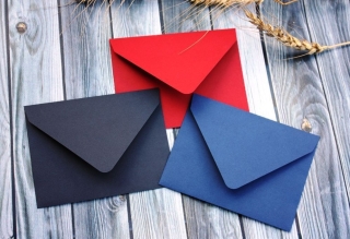 Como fazer um envelope de papel A4 com suas próprias mãos. Como fazer um envelope de origami de papel sem cola, foto. Como fazer um envelope de papel por dinheiro em etapas. Como fazer um envelope para escrever
