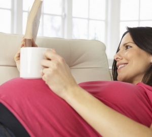 Coffee during pregnancy in the early and later stages. Is it possible to drink coffee during pregnancy. How is pregnancy coffee affect