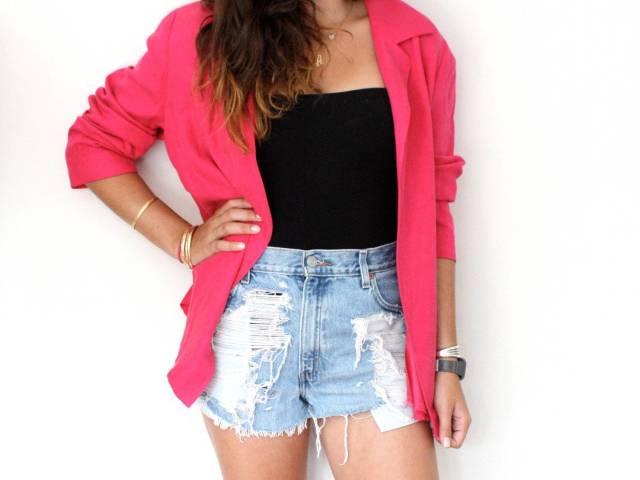 Fashionable women's jackets. What to wear a pink jacket