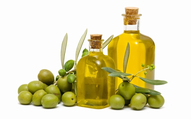 Olive oil for leather