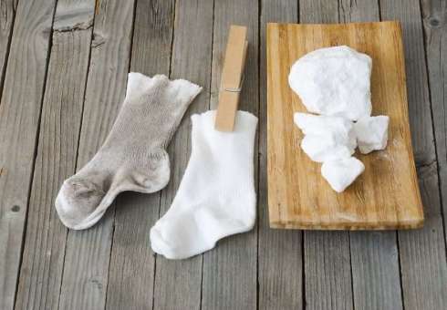 How to remove white socks at home. How easy it is to whiten white socks